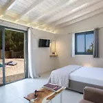 Lefkolia Retreat
