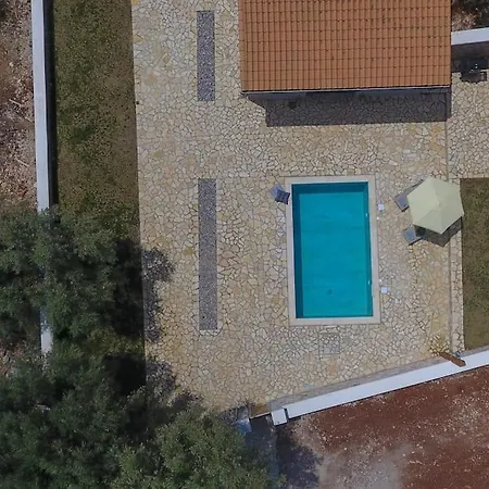 Holiday home Lefkolia Retreat